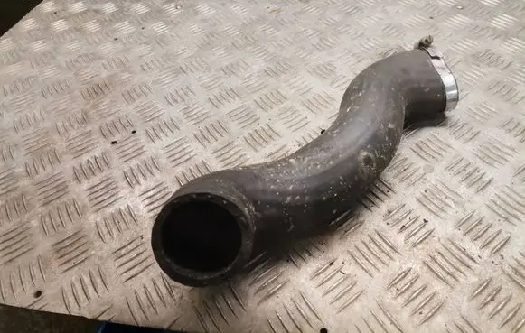 Volvo V70 Intercooler hose/pipe 30766441