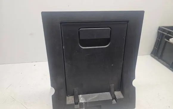 Opel Astra H Trunk separation 499267714