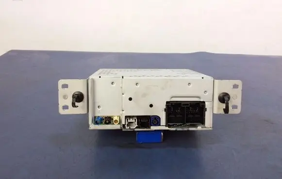 Ford Focus Radio/CD/DVD/GPS head unit JX7118D832AP