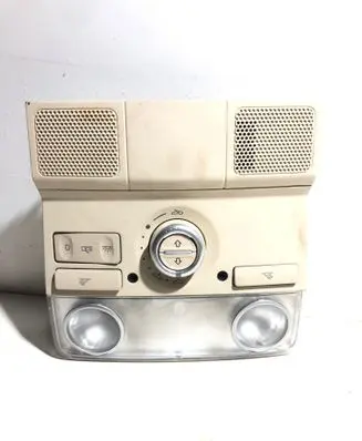 Volkswagen Tiguan Front seat light 1K0947105 08895652