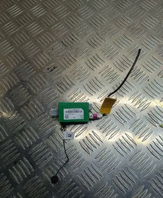 Ford Turneo Courier Aerial antenna amplifier 7CP118C847XA 20150612