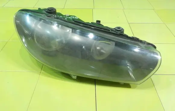 Volkswagen Scirocco Headlight/headlamp 1K8941006H