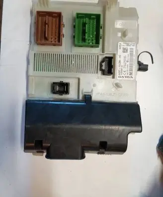 Volvo XC60 Fuse module 31254837AC AG9T14C256 3659AF0
