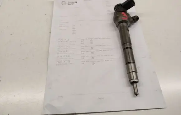 Volkswagen Crafter Fuel injector 0445110369