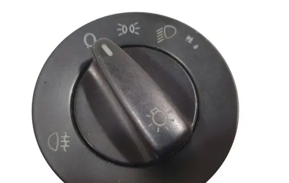 Volkswagen PASSAT B5 Light switch 1C0941531
