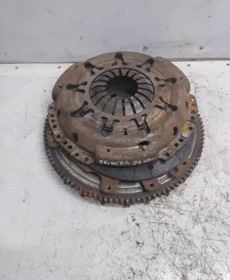 Nissan Primera Clutch set kit 123108H80 324027310 30210AU600