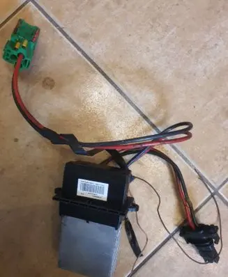Heater blower motor/fan resistor