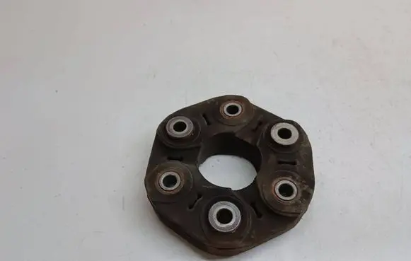 BMW 3 E90 E91 Rear prop shaft donut coupling/joint 7527392