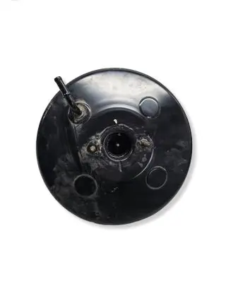 Hyundai i30 Brake booster 585001H200