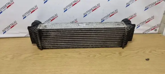 BMW 5 F10 F11 Intercooler radiator 7805629