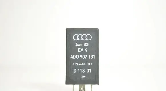 Audi A4 S4 B5 8D Other relay 4D0907131
