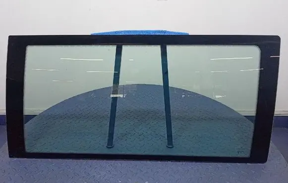 Mercedes-Benz Vito Viano W638 Rear door window glass 