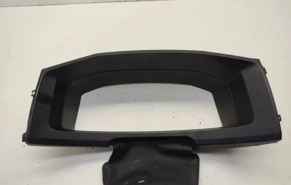 Dashboard trim