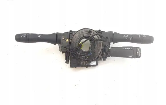 Renault Clio V Tailgate/trunk/boot open switch 
