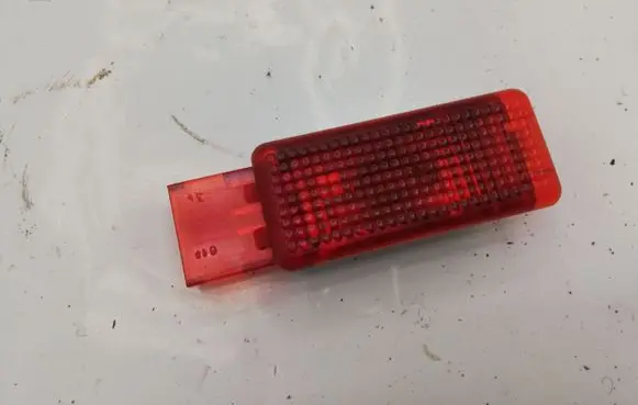 Volkswagen Touareg I Other interior light 7L0947411
