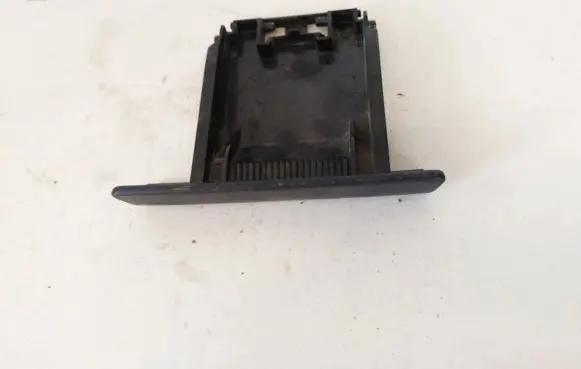 Car ashtray