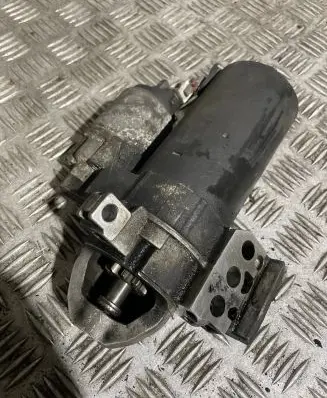 BMW 5 F10 F11 Starter motor 7801203