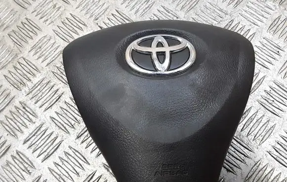 Toyota Auris 150 Steering wheel airbag 4513002290B0