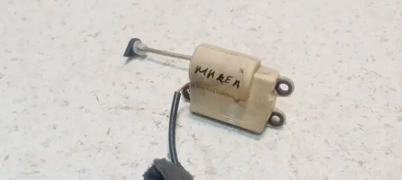 Fiat Marea Air flap motor/actuator B837 457