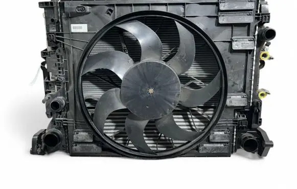 Volvo XC90 Radiator set 32224828 31657772 31338306
