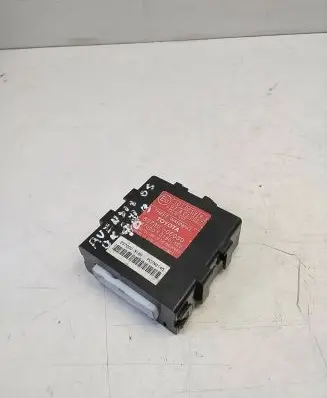 Toyota Avensis T250 Alarm control unit/module 8973005030 2370003180