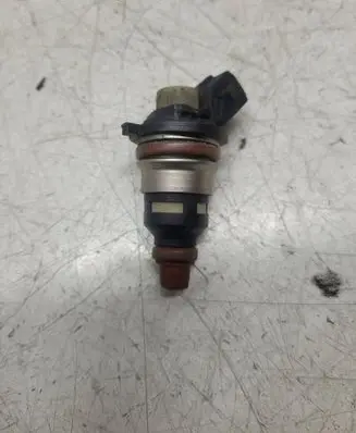 Ford Mondeo MK I Fuel injector 938F9D280