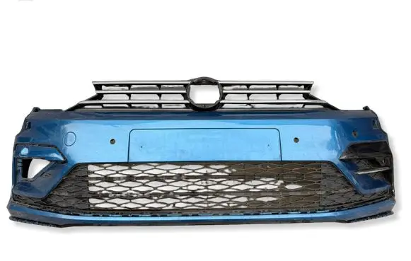 Volkswagen Touran III Front bumper 5TA807221M