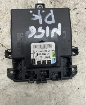 Mercedes-Benz ML W164 Door control unit/module A1648207326 05072203 03041205077301