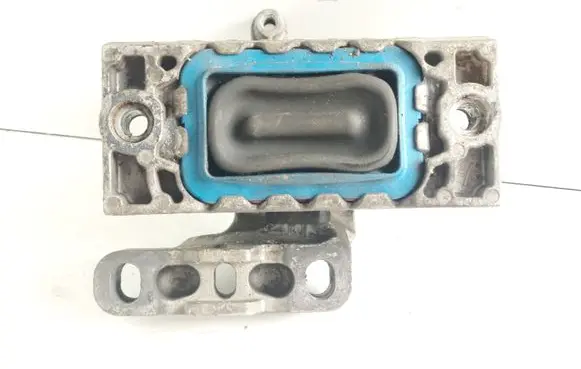 Skoda Octavia Mk2 (1Z) Engine mount bracket 1K0199262
