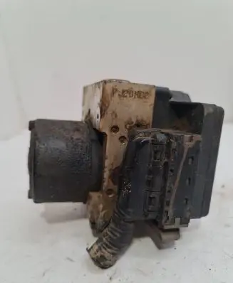 Hyundai Matrix ABS Pump YCK4K30A65 5WY7228B 5891017650