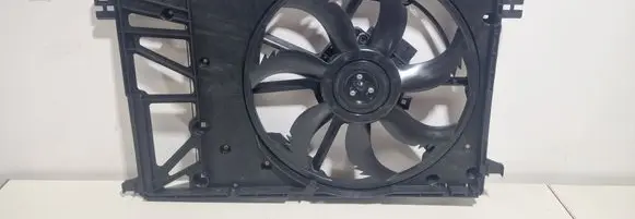 Toyota RAV 4 (XA50) Radiator cooling fan shroud