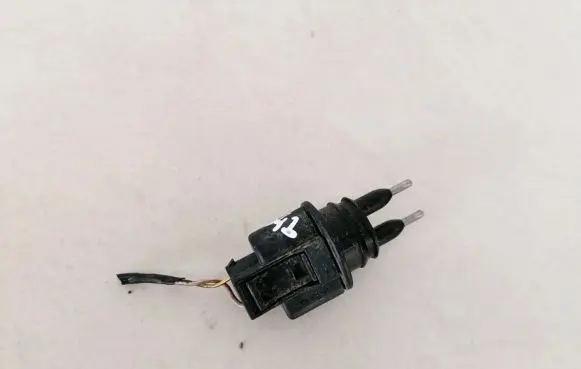 Volkswagen Sharan Coolant level sensor 1j0973202