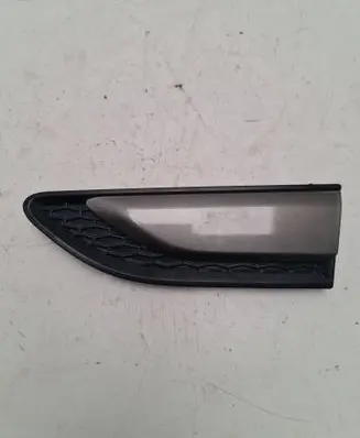 Land Rover Discovery Sport Fender grill FK72280B11