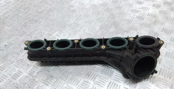 Volvo S40 Intake manifold 30646520