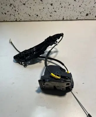 Opel Astra K Coupe door lock (next to the handle) 3035076F 1716