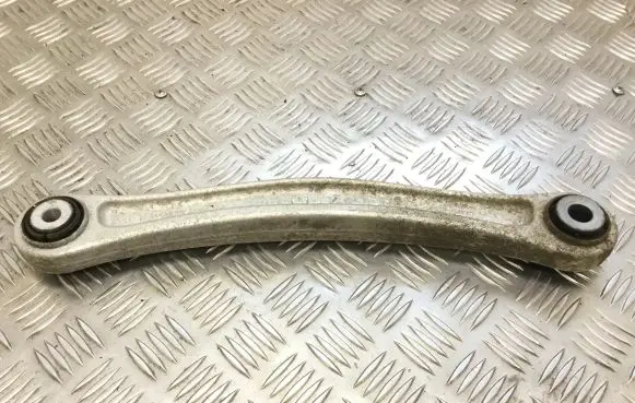Porsche Cayenne (92A) Rear control arm 7L0505375A 7L0505376