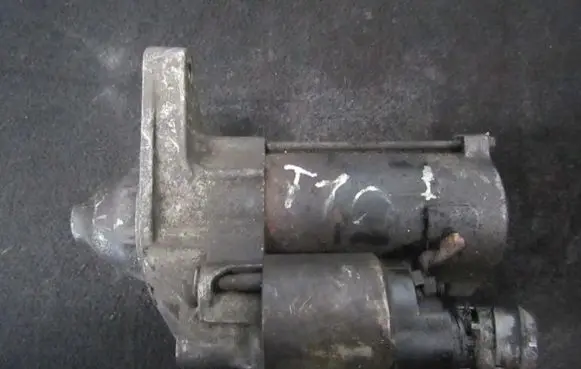 Toyota Yaris Starter motor 2280008360 228000-8360