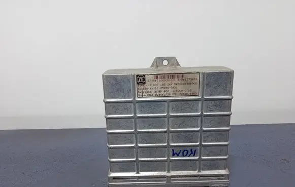 AC 428 Gearbox control unit/module 0501211685