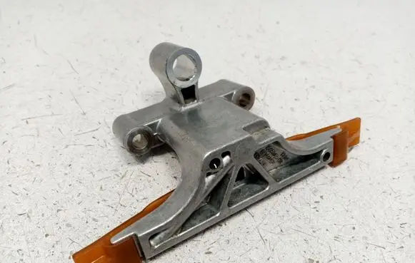 BMW 5 F10 F11 Slide rail for timing chain 11317565244 11317565242
