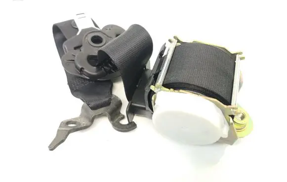 BMW 1 E81 E87 Front seatbelt 7069956