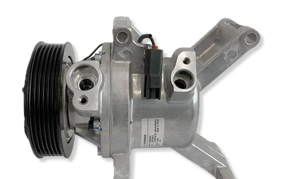 Mazda Demio Air conditioning (A/C) compressor (pump) D07A61450 Z0015381A