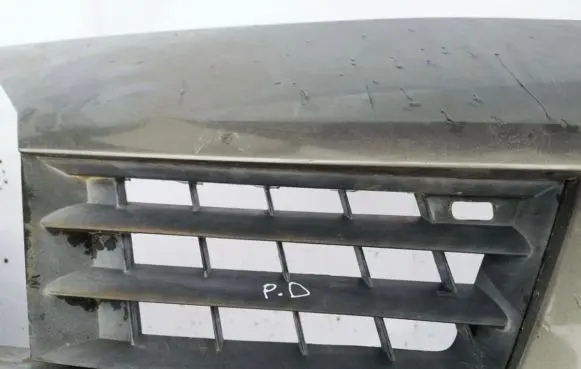 Renault Scenic II - Grand scenic II Front bumper lower grill
