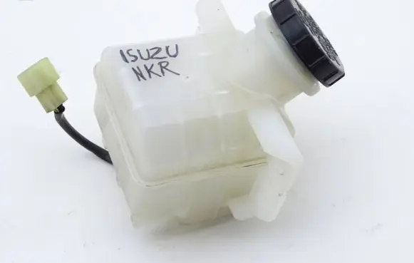 Isuzu N Series Power steering fluid tank/reservoir