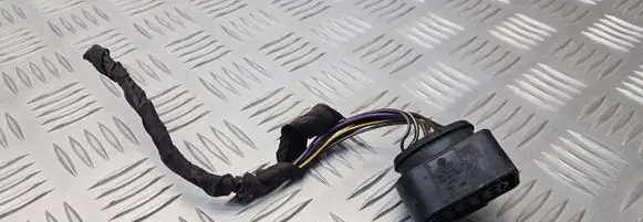Volkswagen PASSAT B7 Headlight/headlamp wiring loom/harness 6R0973735