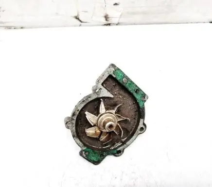 Volvo 850 Water pump