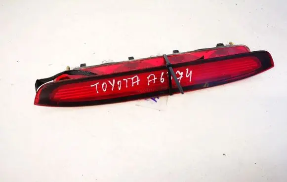 Toyota Corolla Verso E121 Third/center stoplight