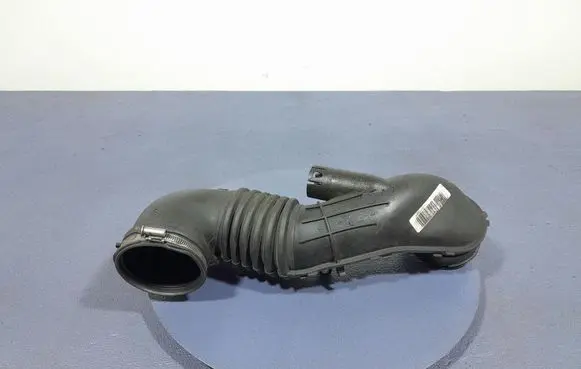 BMW 7 F01 F02 F03 F04 Air intake hose/pipe 7810135