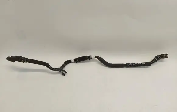 Engine coolant pipe/hose