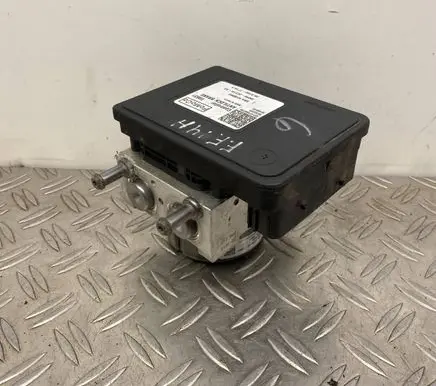 Ford Fusion II ABS Pump DG982C555AG DG982C219AG