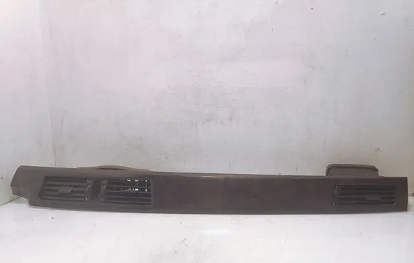Dash center air vent grill